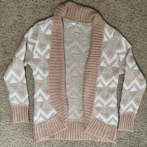 Maurices - long sleeve cardigan. Peach/nude, white and silver. SZ XL